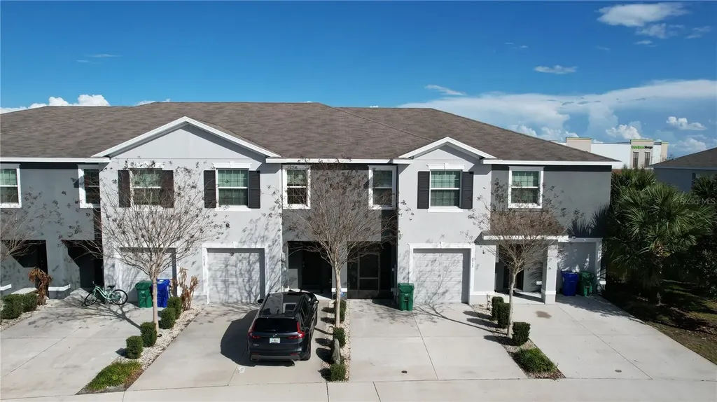 5435 Dragonfly Drive Wildwood FL 34785