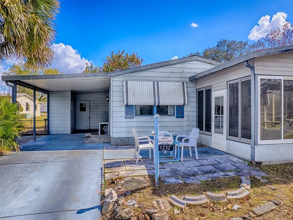 1232 Dustin Drive Lady Lake FL 32159