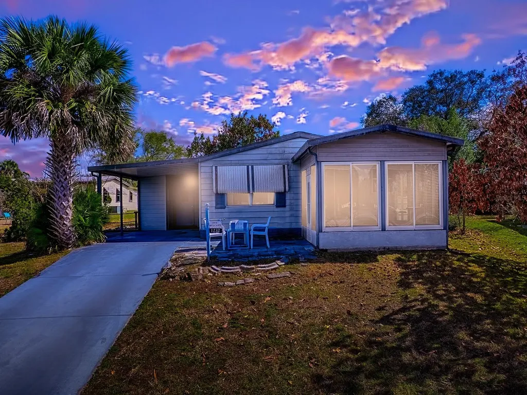 1232 Dustin Drive Lady Lake FL 32159