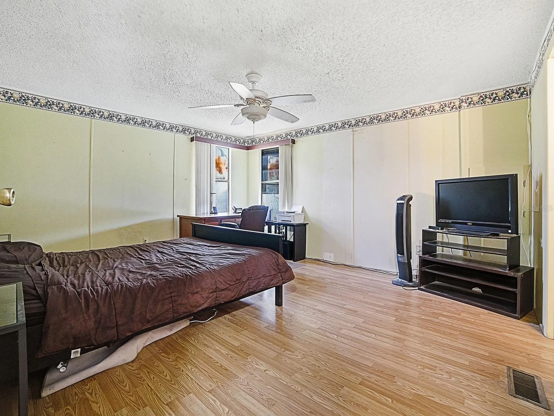 1232 Dustin Drive Lady Lake FL 32159