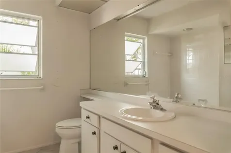 3444 El Rado Court Sarasota FL 34232