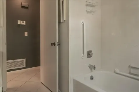 3444 El Rado Court Sarasota FL 34232