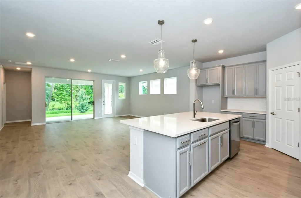 8126 Trimbelle Terrace Parrish FL 34219