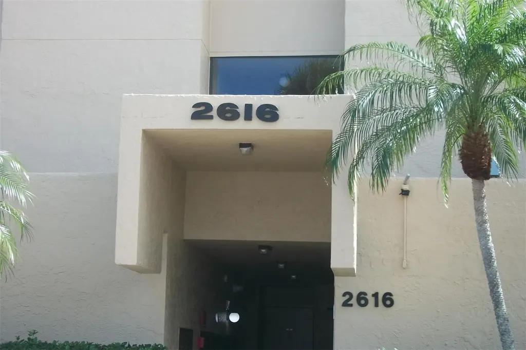 2616 Cove Cay Drive Clearwater FL 33760