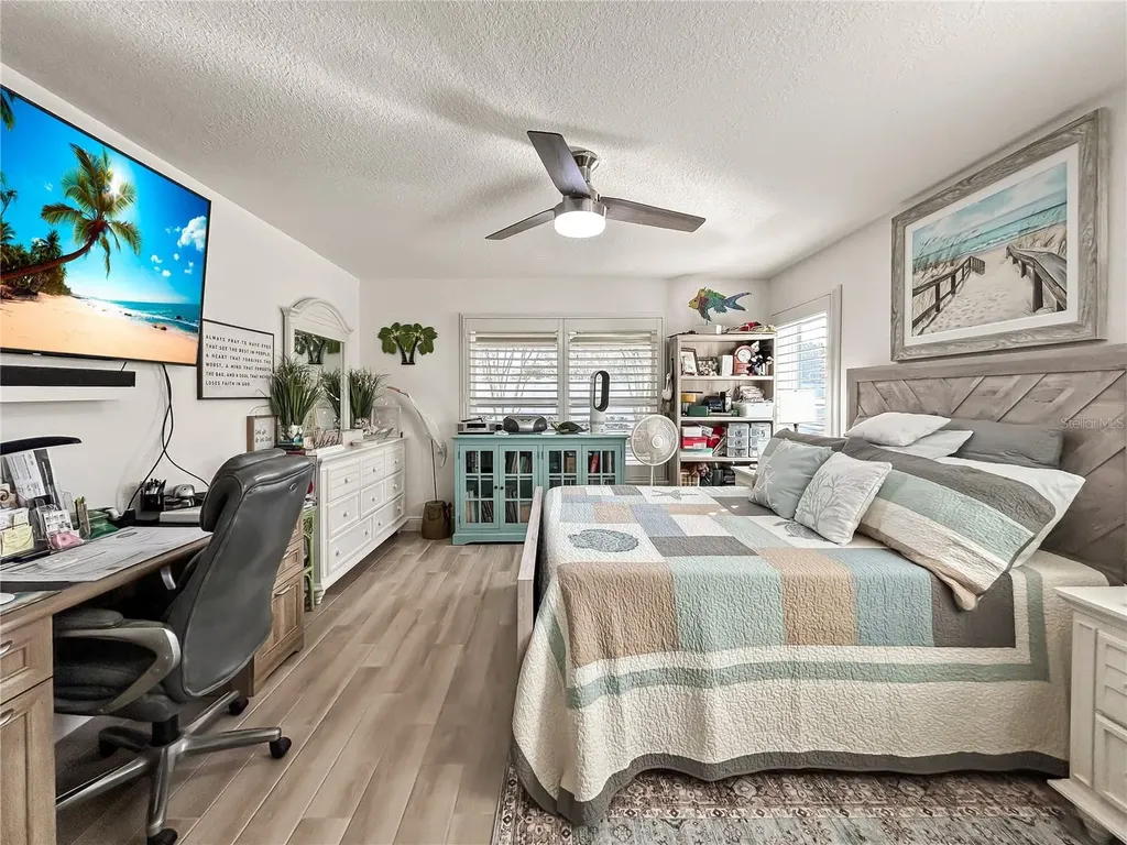 10351 Addison Shore Way Oxford FL 34484