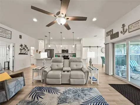 10351 Addison Shore Way Oxford FL 34484