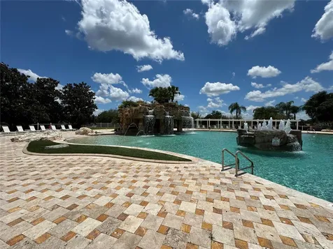 10351 Addison Shore Way Oxford FL 34484