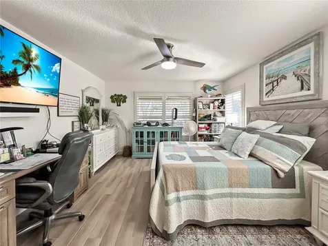 10351 Addison Shore Way Oxford FL 34484