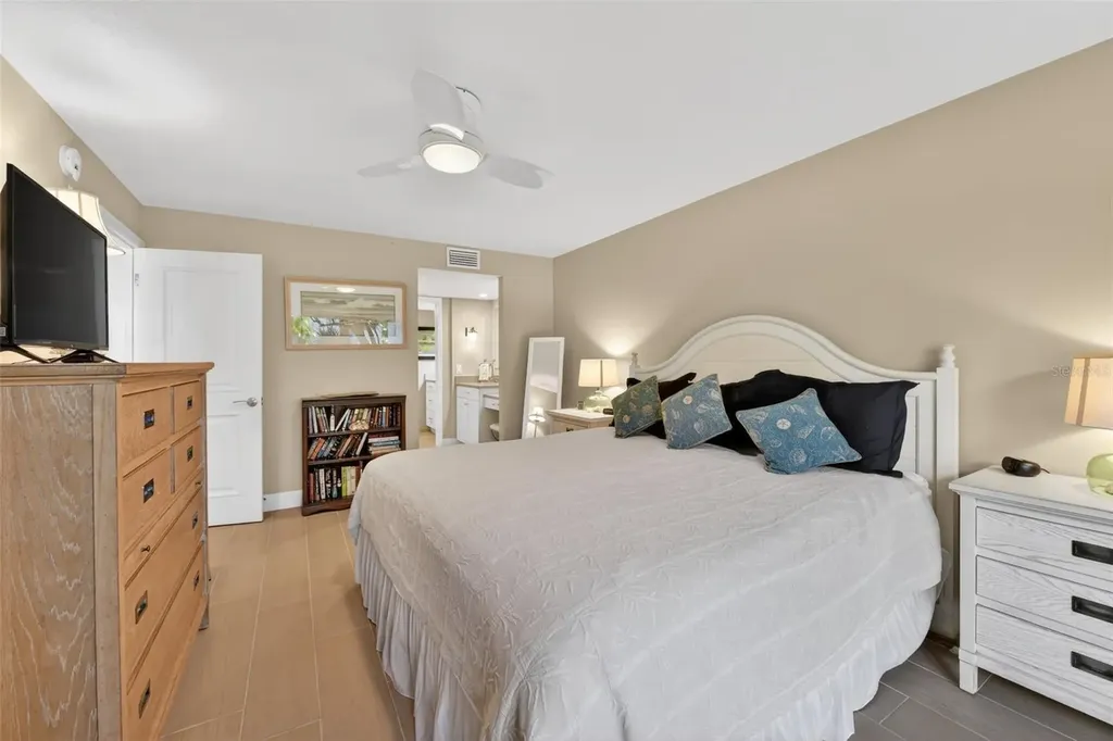 5655 Gulf Of Mexico Drive Longboat Key FL 34228