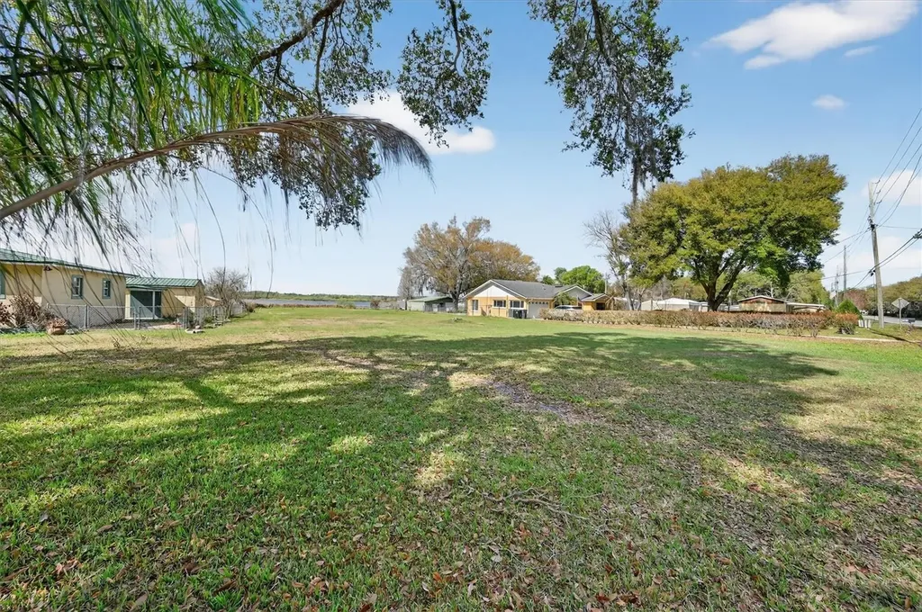 429 Longfellow Boulevard Lakeland FL 33801