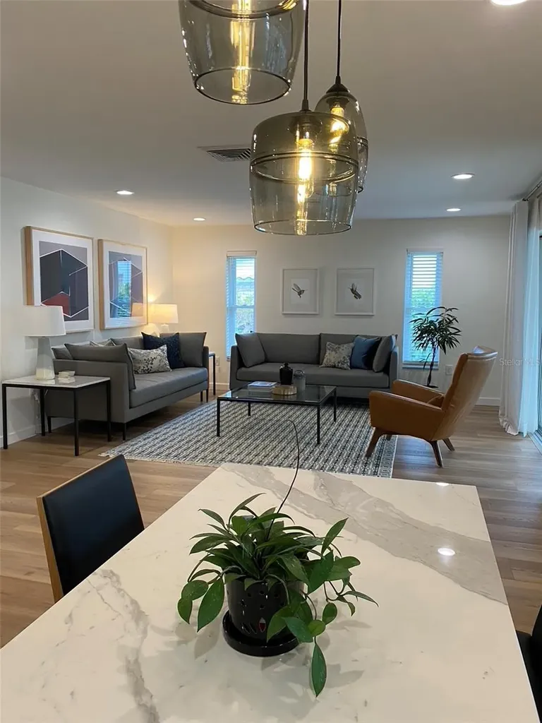 814 Paradise Way Sarasota FL 34242