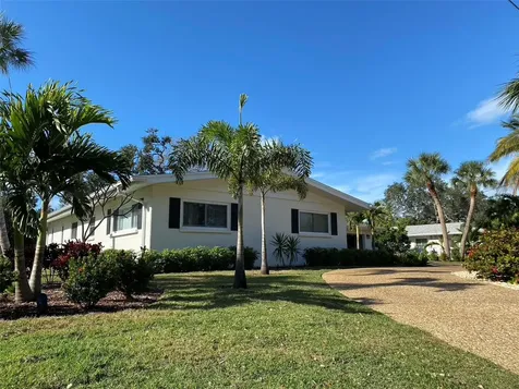814 Paradise Way Sarasota FL 34242