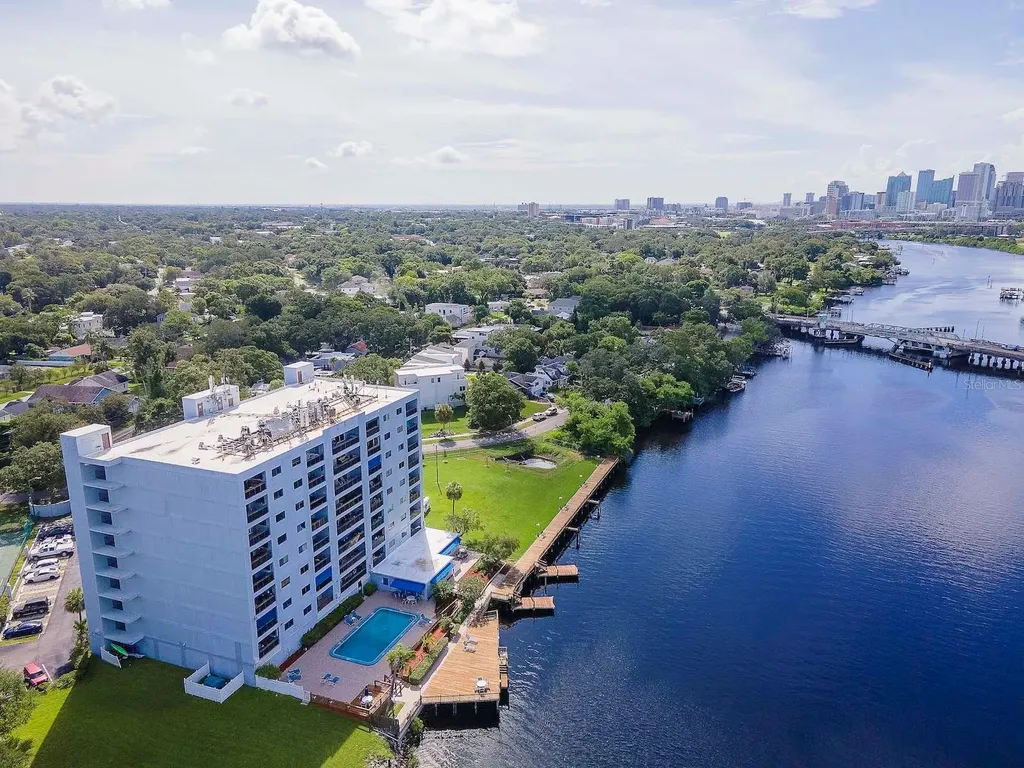 2780 N Riverside Drive Tampa FL 33602
