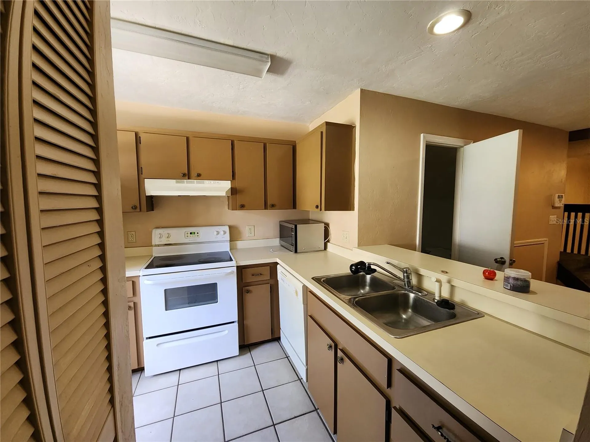 6288 SW 8 Place Gainesville FL 32607