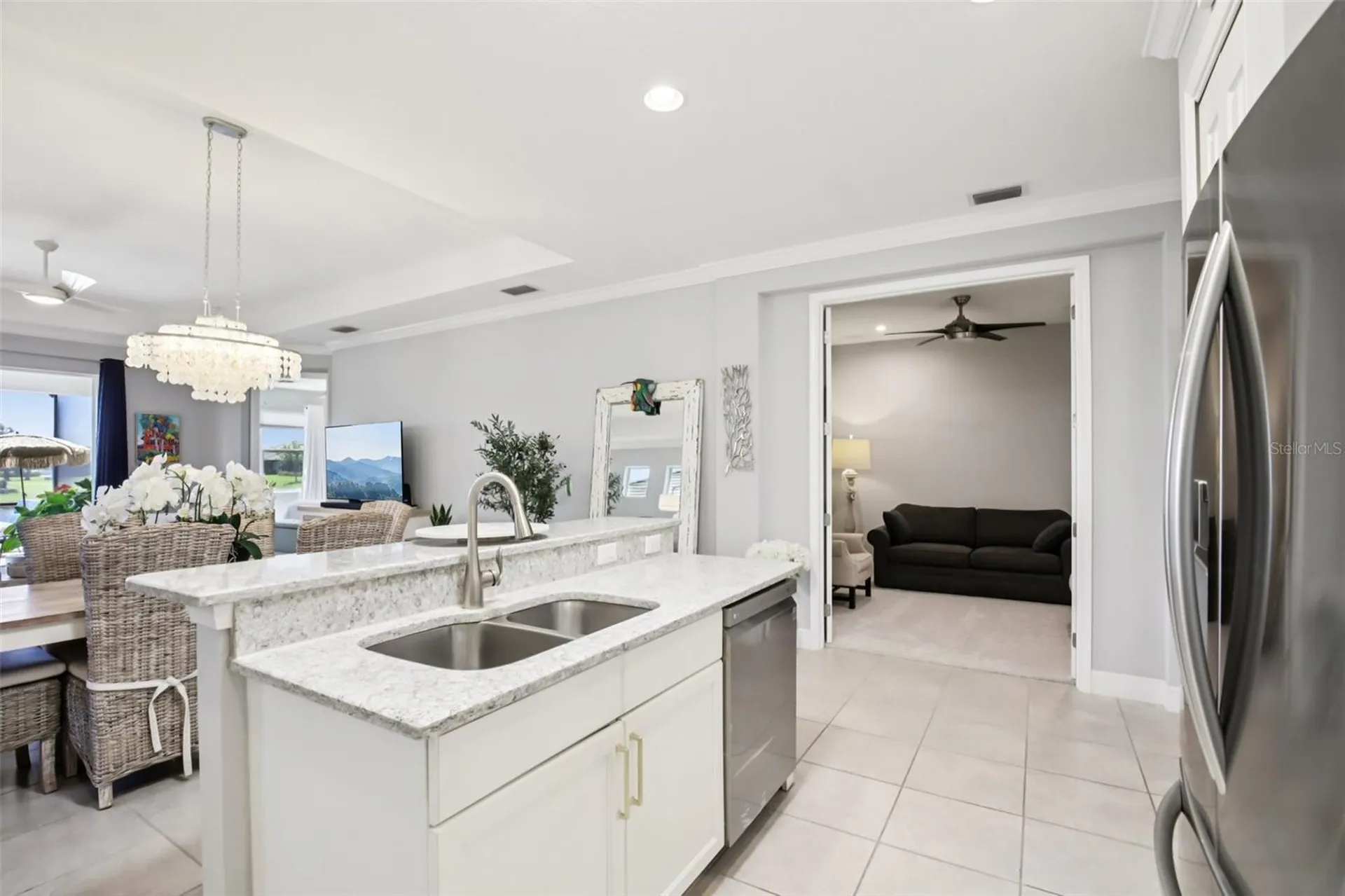 2946 Trustee Avenue Sarasota FL 34243