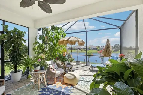 2946 Trustee Avenue Sarasota FL 34243