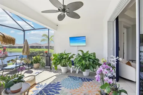 2946 Trustee Avenue Sarasota FL 34243