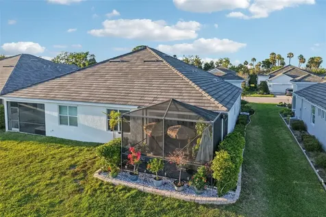 2946 Trustee Avenue Sarasota FL 34243
