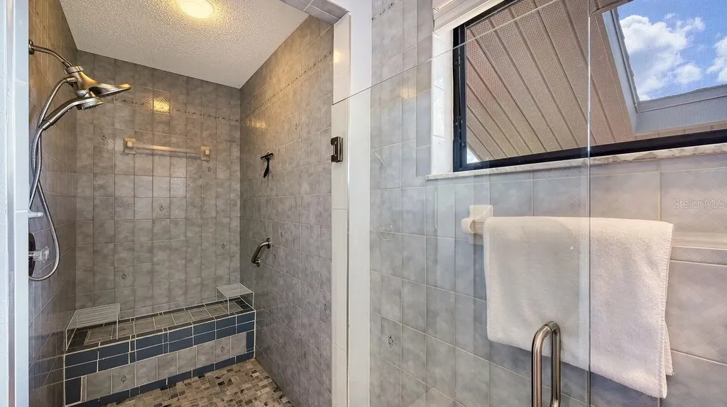 1354 Roosevelt Drive Venice FL 34293
