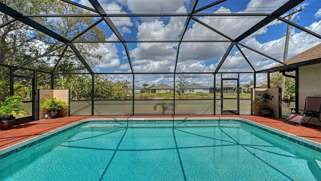 1354 Roosevelt Drive Venice FL 34293