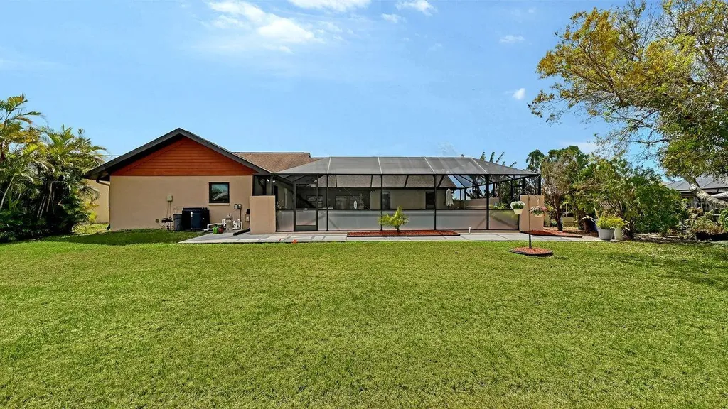 1354 Roosevelt Drive Venice FL 34293