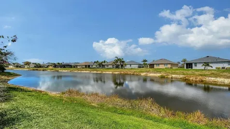 1354 Roosevelt Drive Venice FL 34293
