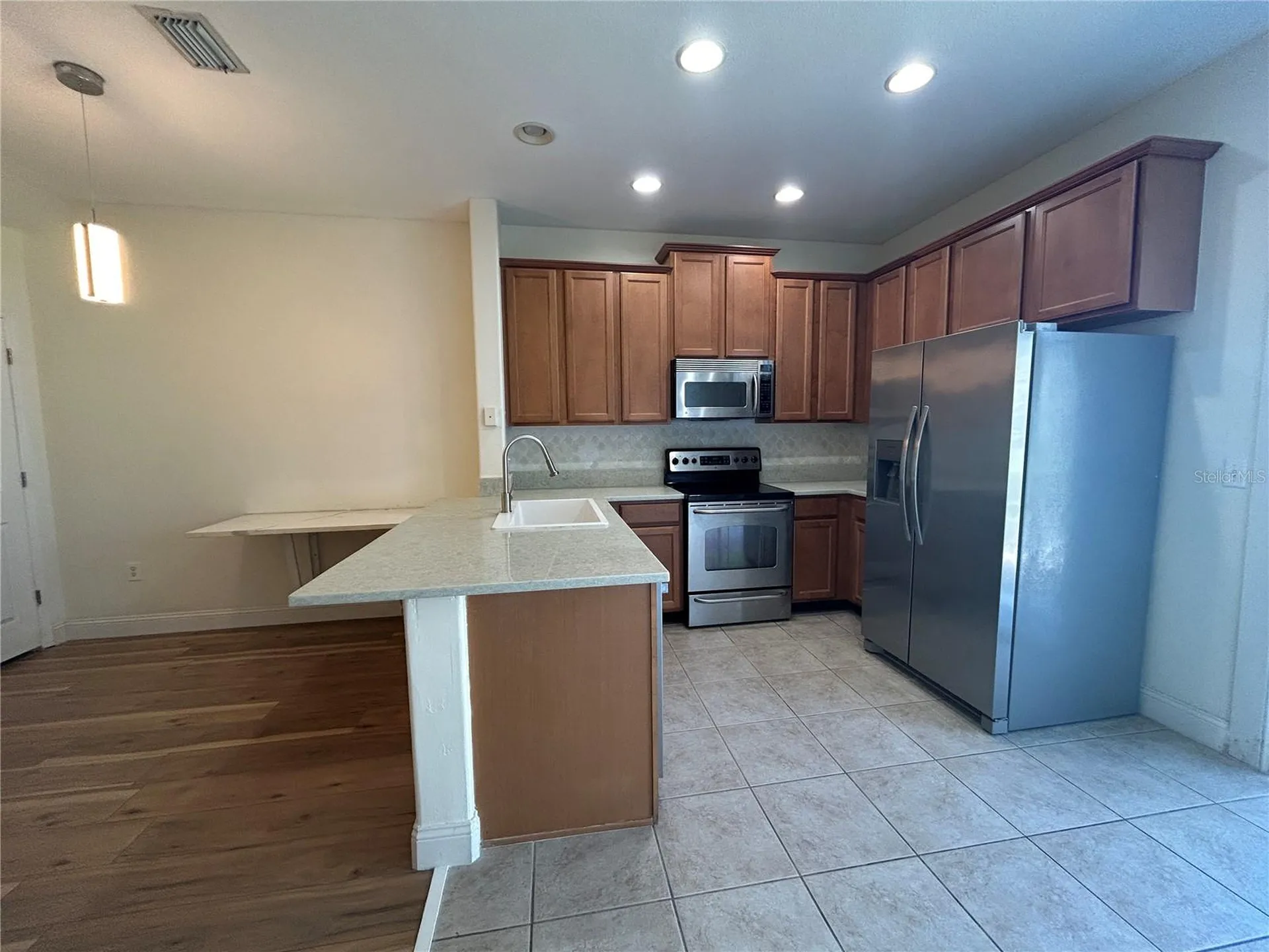 6706 47th Street N Pinellas Park FL 33781