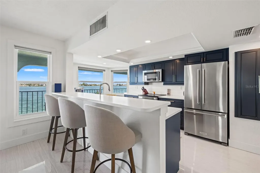 380 8th Avenue N Tierra Verde FL 33715