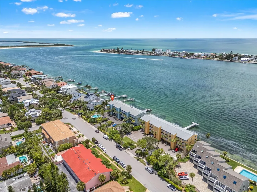 380 8th Avenue N Tierra Verde FL 33715
