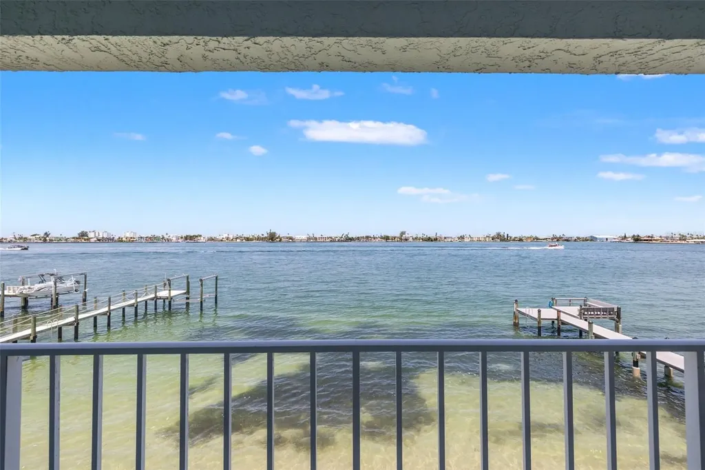 380 8th Avenue N Tierra Verde FL 33715