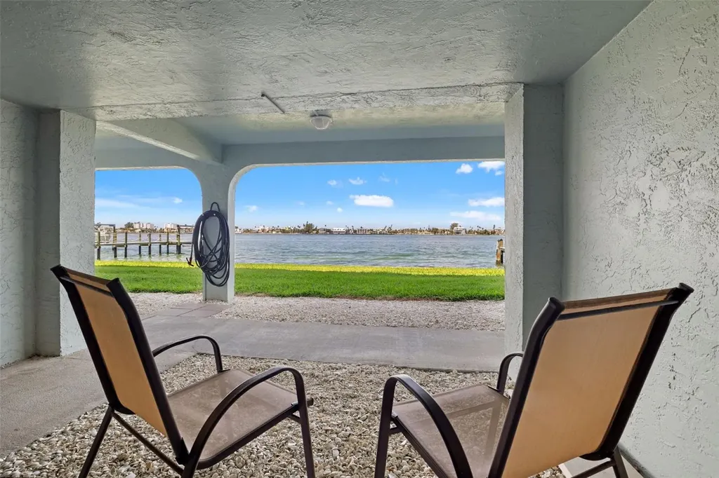 380 8th Avenue N Tierra Verde FL 33715