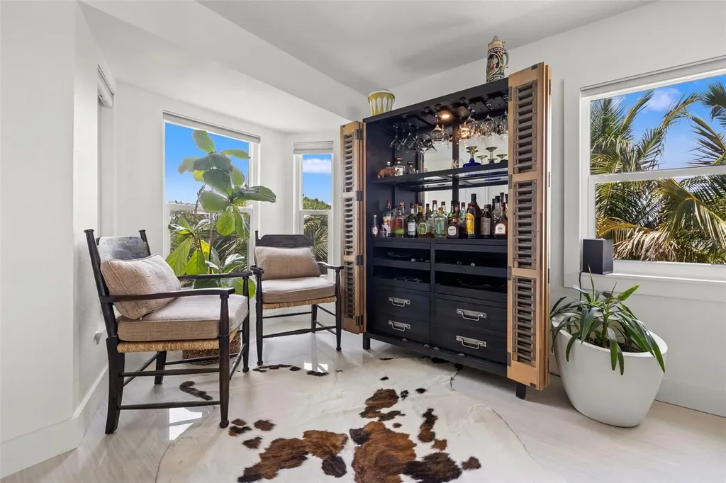 380 8th Avenue N Tierra Verde FL 33715
