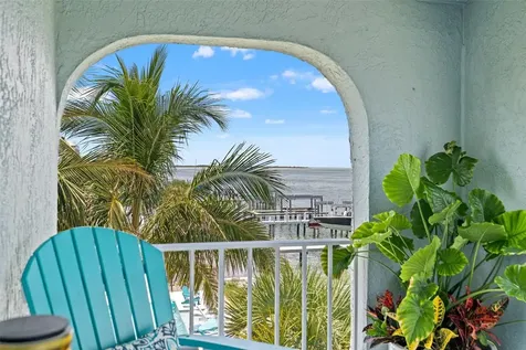 380 8th Avenue N Tierra Verde FL 33715