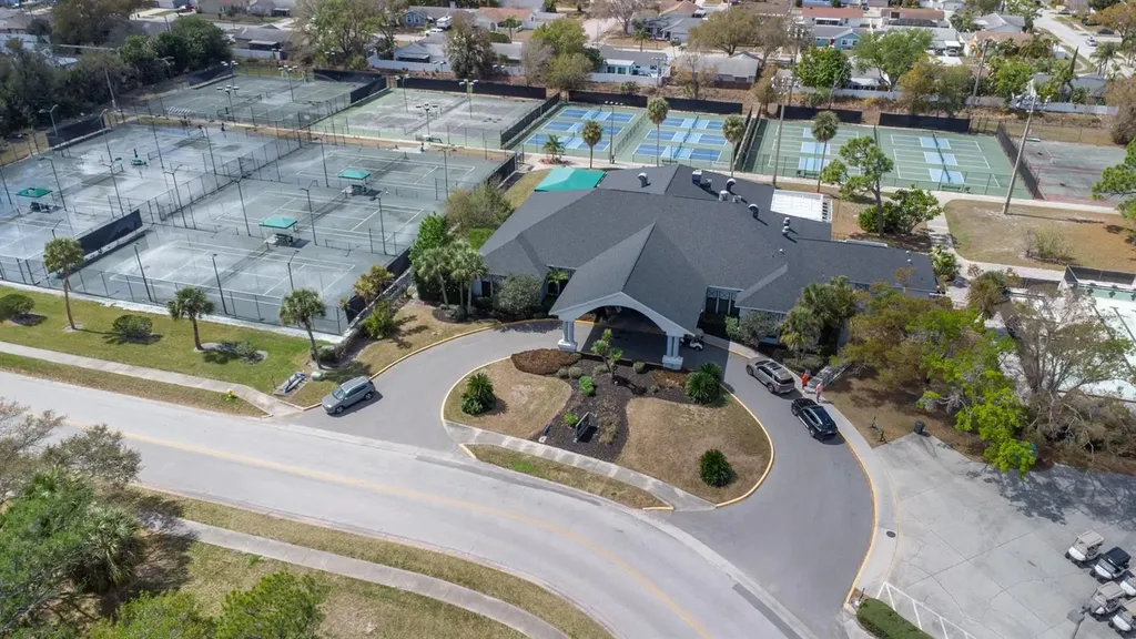 9719 Taylor Rose Lane Seminole FL 33777