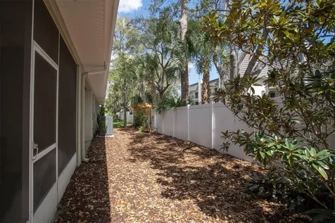 9719 Taylor Rose Lane Seminole FL 33777