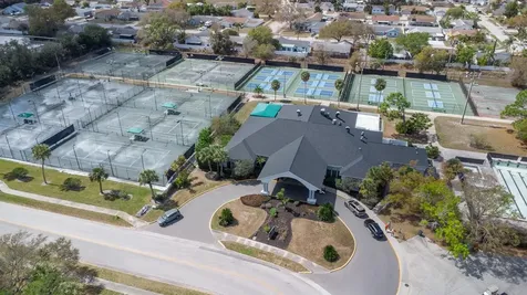 9719 Taylor Rose Lane Seminole FL 33777