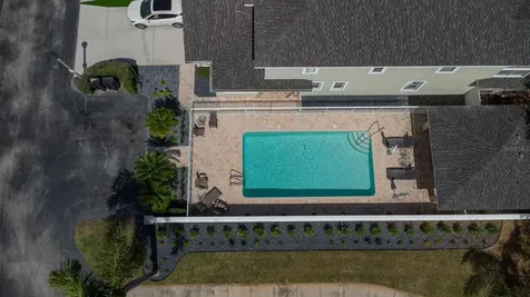 9719 Taylor Rose Lane Seminole FL 33777