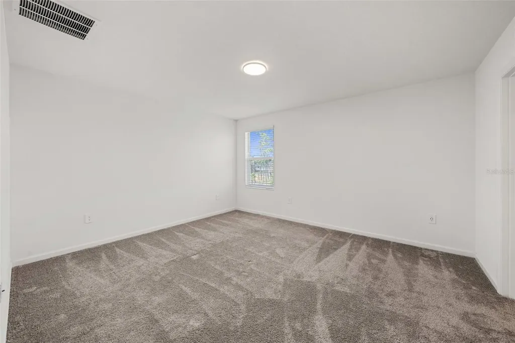 942 Jackson Avenue Davenport FL 33837