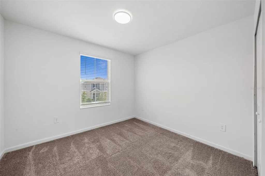 942 Jackson Avenue Davenport FL 33837