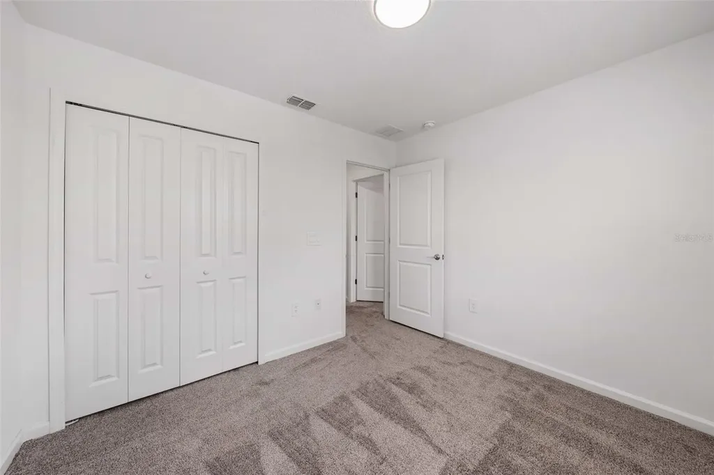 942 Jackson Avenue Davenport FL 33837