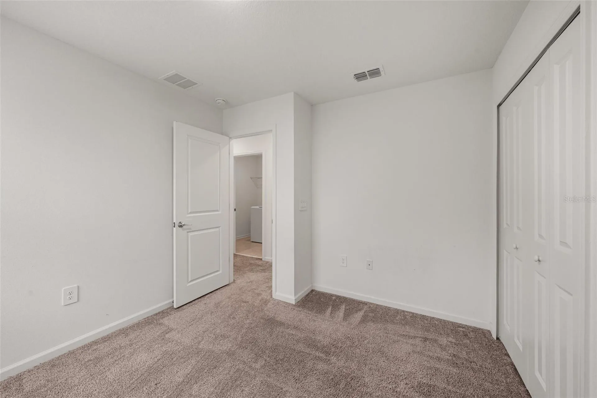 942 Jackson Avenue Davenport FL 33837