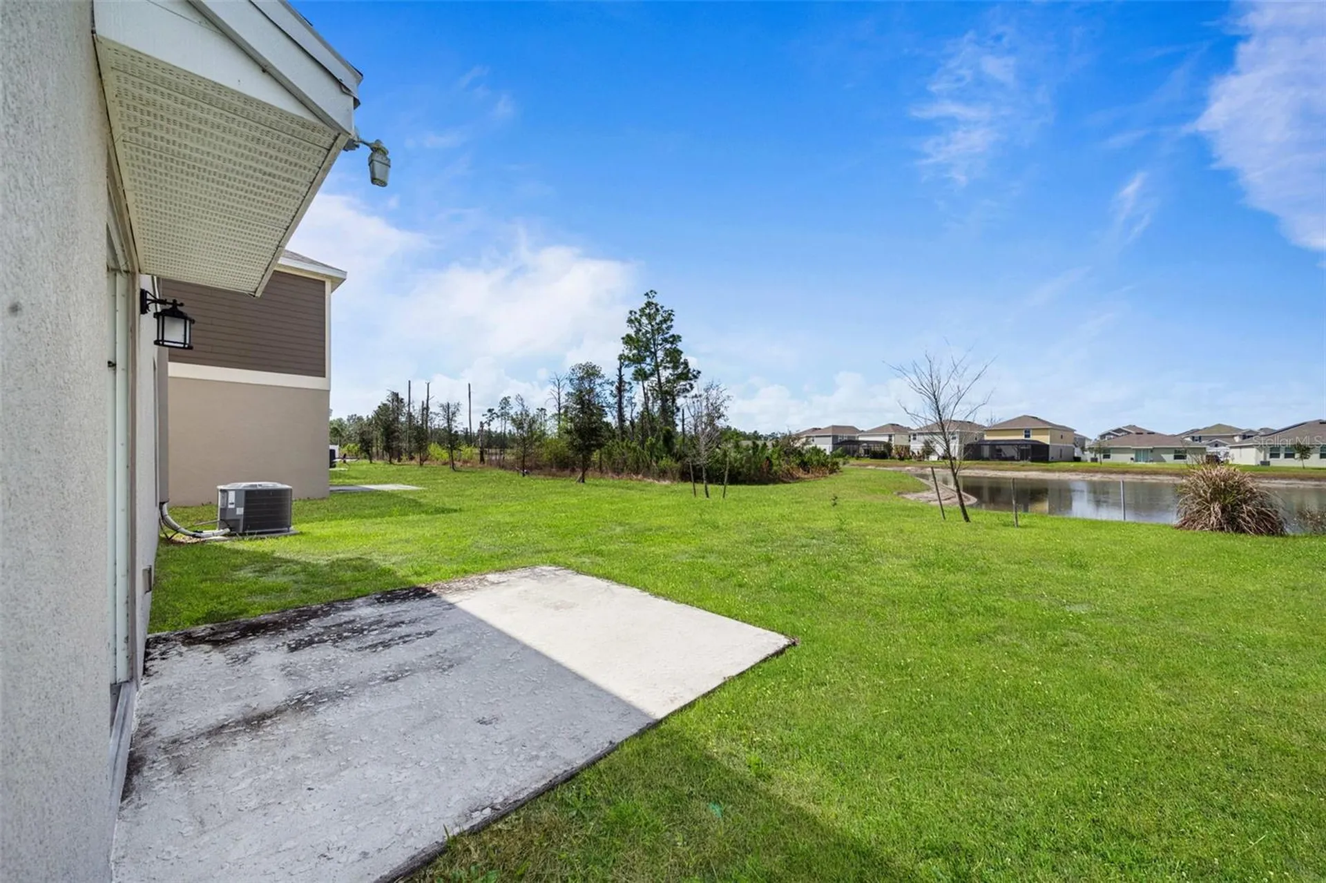 942 Jackson Avenue Davenport FL 33837