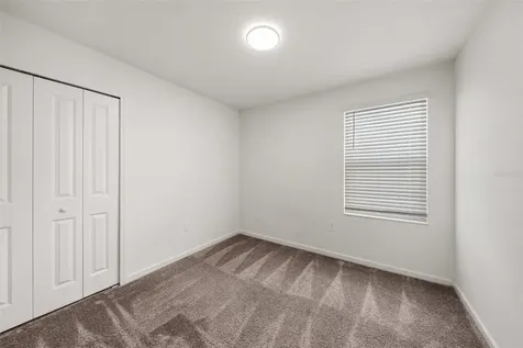 942 Jackson Avenue Davenport FL 33837