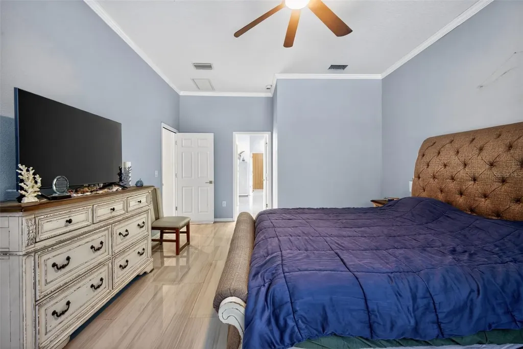 15020 Eaglerise Drive Lithia FL 33547