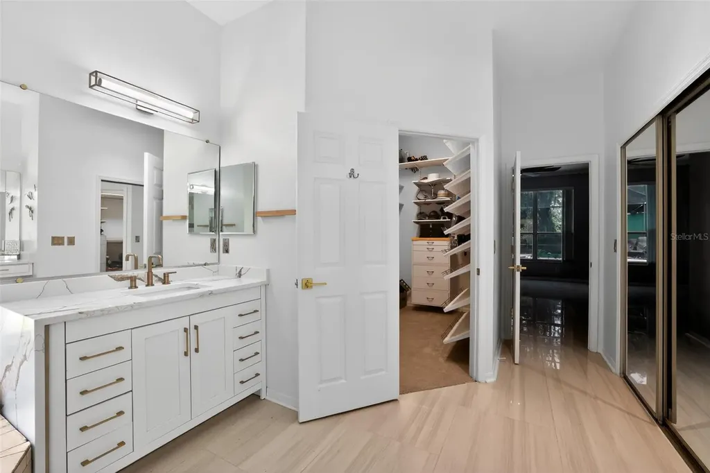 15020 Eaglerise Drive Lithia FL 33547