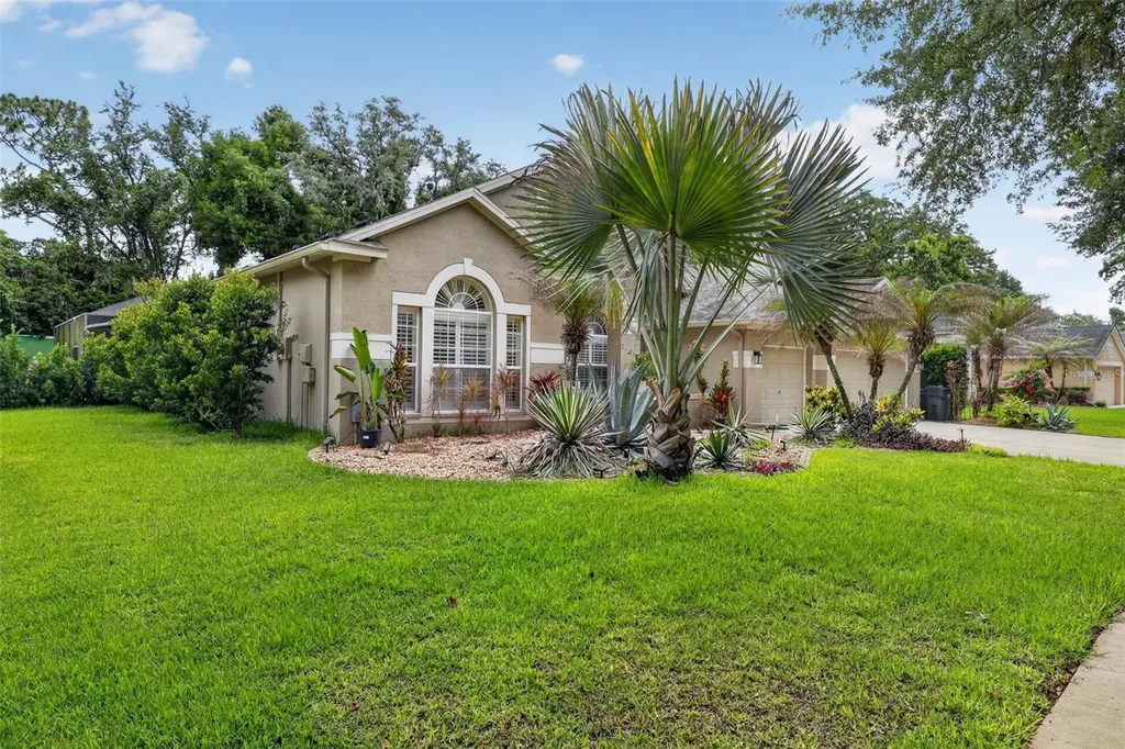 15020 Eaglerise Drive Lithia FL 33547