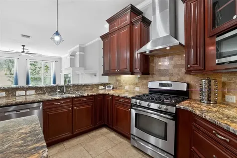 15020 Eaglerise Drive Lithia FL 33547