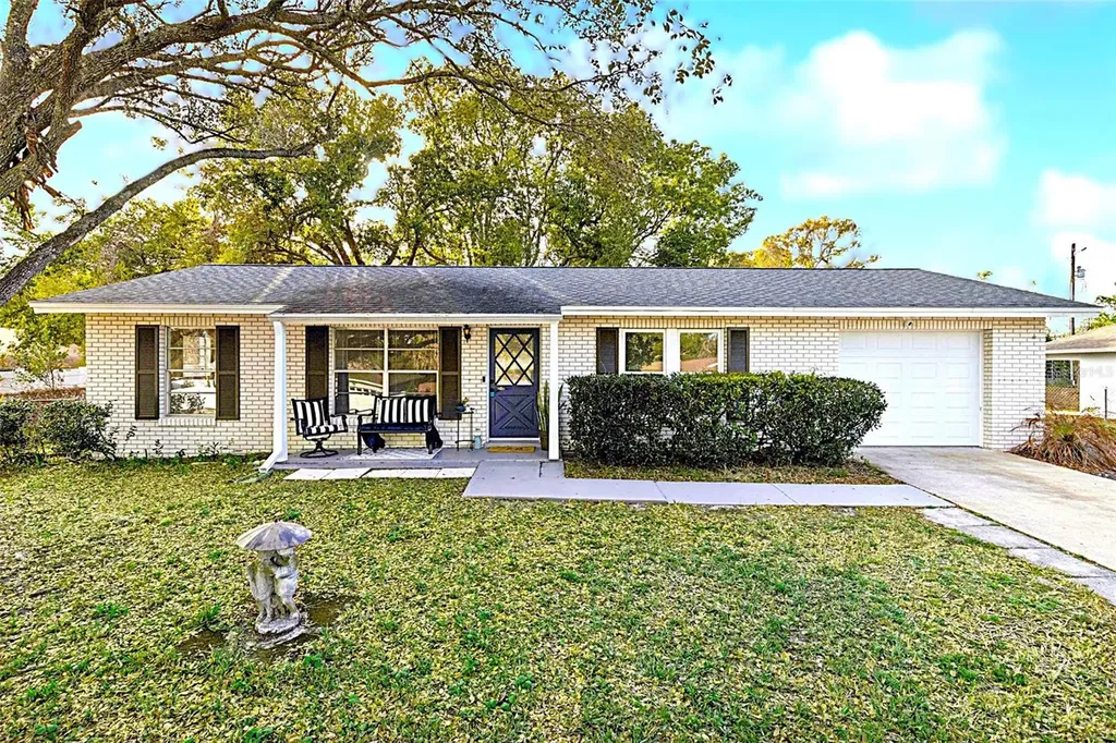 1366 Pacific Court Deltona FL 32725