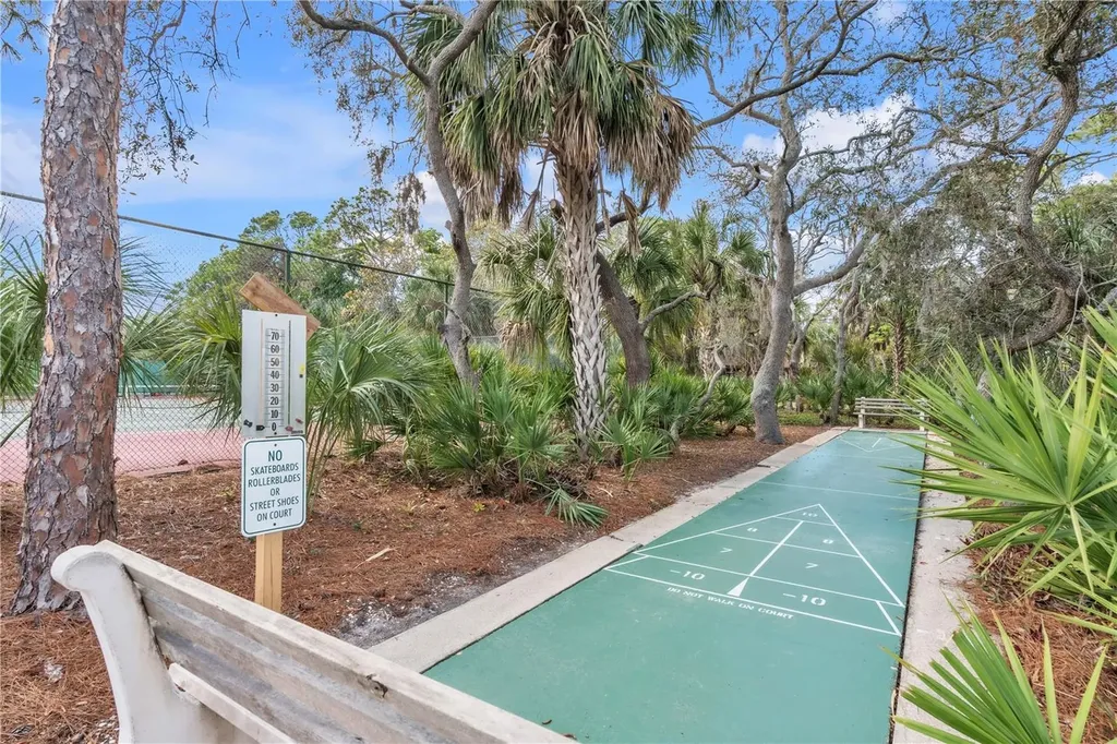 7625 4th Avenue W Bradenton FL 34209