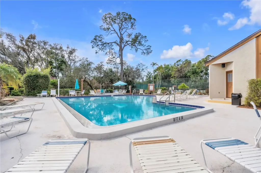 7625 4th Avenue W Bradenton FL 34209